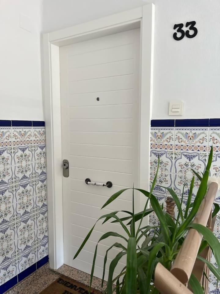 Apartamento 3 Hab Con Parking Junto A La Playa Nerja Bagian luar foto