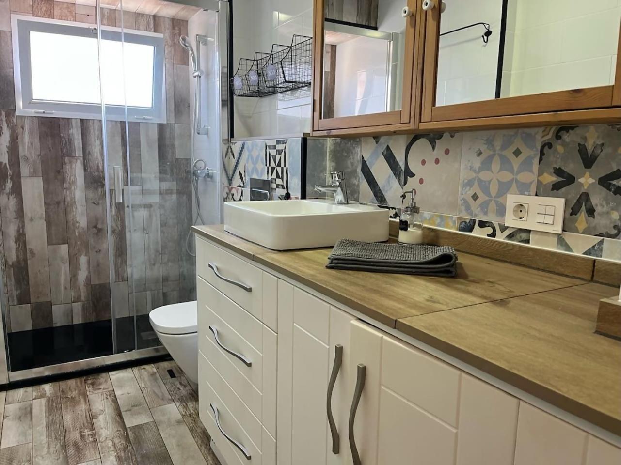 Apartamento 3 Hab Con Parking Junto A La Playa Nerja Bagian luar foto