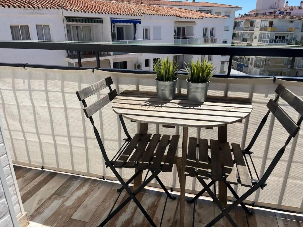 Apartamento 3 Hab Con Parking Junto A La Playa Nerja Bagian luar foto