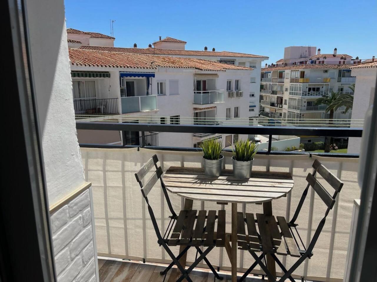 Apartamento 3 Hab Con Parking Junto A La Playa Nerja Bagian luar foto
