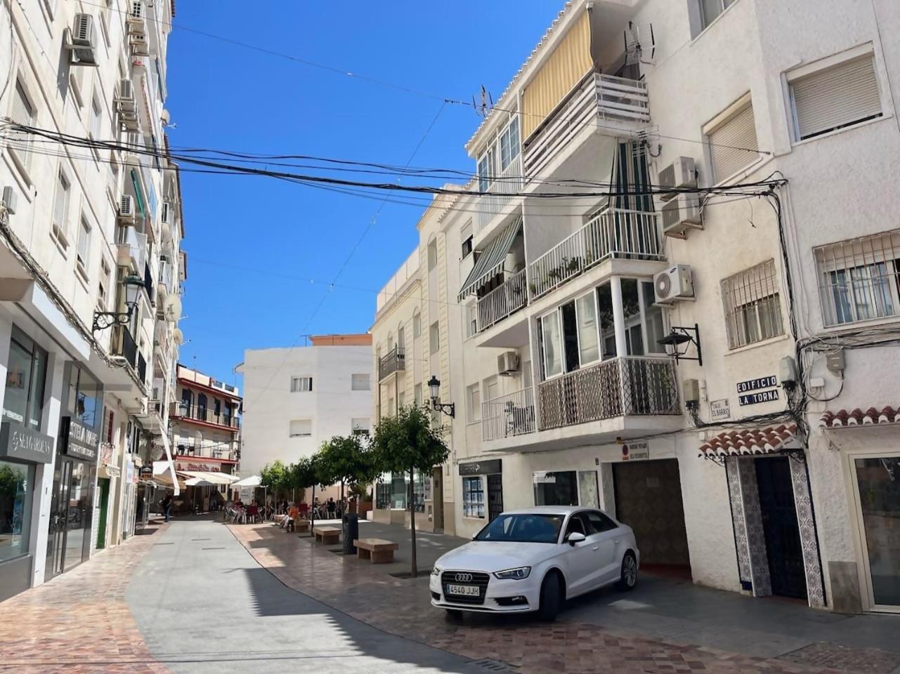 Apartamento 3 Hab Con Parking Junto A La Playa Nerja Bagian luar foto