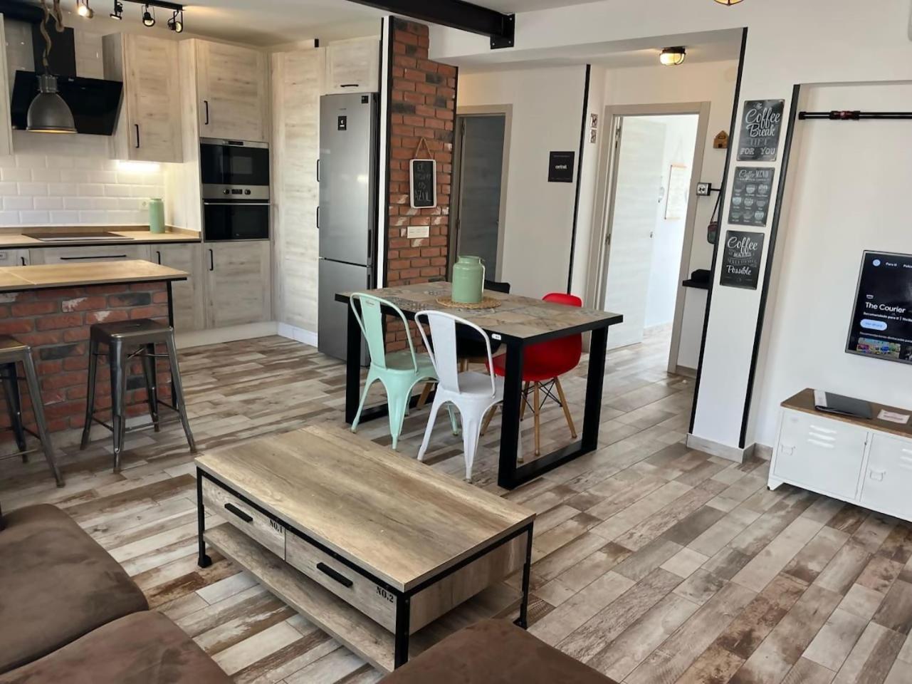 Apartamento 3 Hab Con Parking Junto A La Playa Nerja Bagian luar foto